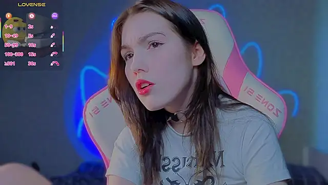 Sophie SkyAngel online show from 06/05/26, 04:17