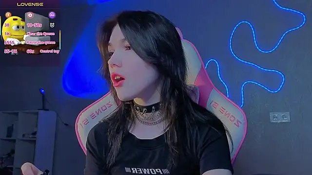 Sophie SkyAngel online show from 12/14/25, 02:33