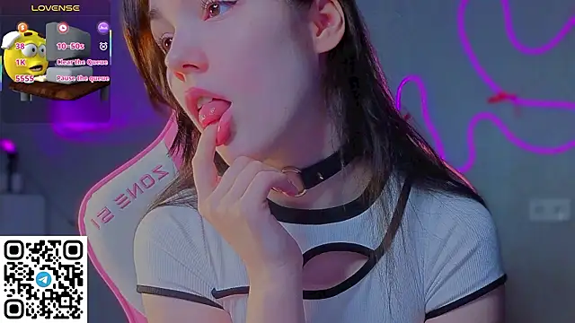 Sophie SkyAngel online show from 02/28/26, 06:29