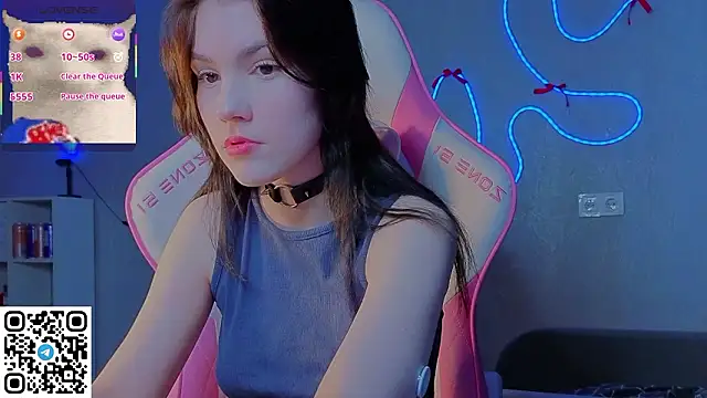 Sophie SkyAngel online show from 02/07/26, 12:02