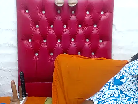 Snapshot of CASSANDRASTONE46 chatting on 10/09/25, 04:07 CASSANDRASTONE46 online show from 10/09/25, 04:07