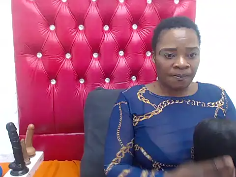 Snapshot of CASSANDRASTONE46 chatting on 09/25/25, 04:13 CASSANDRASTONE46 online show from 09/25/25, 04:13