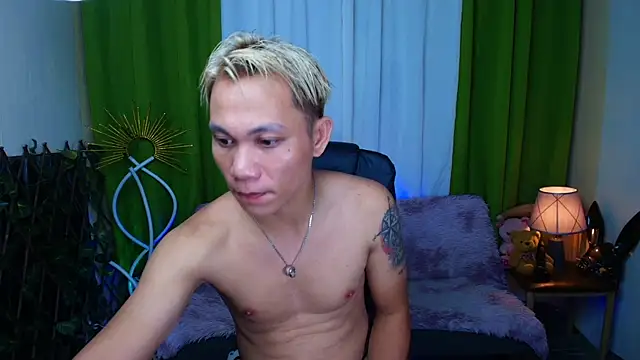 Snapshot of princenavheen chatting on 06/09/26, 11:55 princenavheen online show from 06/09/26, 11:55