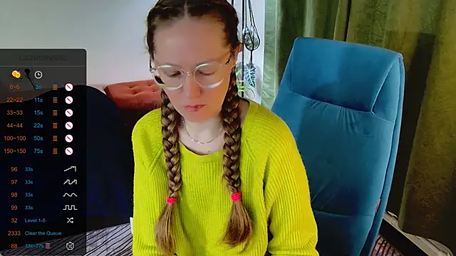 Snapshot of _Goldilocks_ chatting on 09/12/25, 06:13 Goldilocks online show from 09/12/25, 06:13