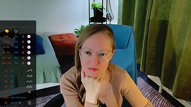 Snapshot of _Goldilocks_ chatting on 09/11/25, 06:57 Goldilocks online show from 09/11/25, 06:57