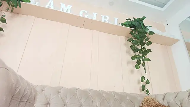 Snapshot of lorena_rubio chatting on 09/24/25, 12:11 lorena rubio online show from 09/24/25, 12:11