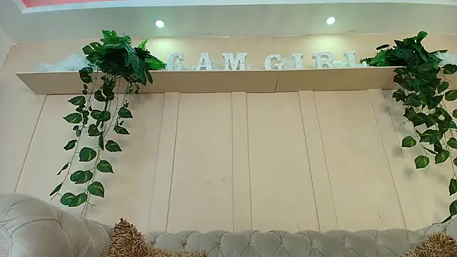 Snapshot of lorena_rubio chatting on 10/03/25, 12:06 lorena rubio online show from 10/03/25, 12:06