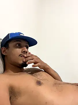 Snapshot of BAGHEERAPGG chatting on 10/18/25, 03:41 BAGHEERAPGG online show from 10/18/25, 03:41