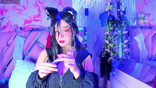 Akane Hikari  online show from 12/21/25, 03:30