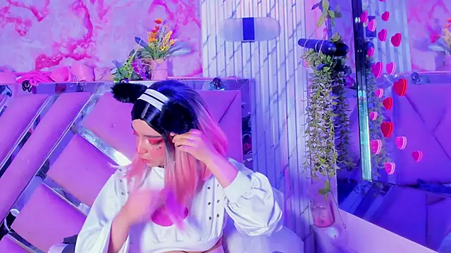 Akane Hikari  online show from 04/12/26, 03:21