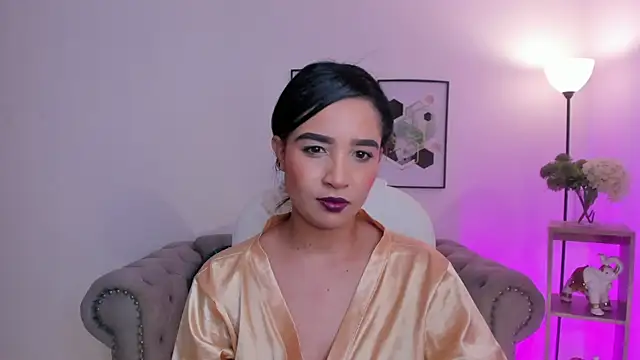 Sharon breezee online show from 11/25/25, 04:24