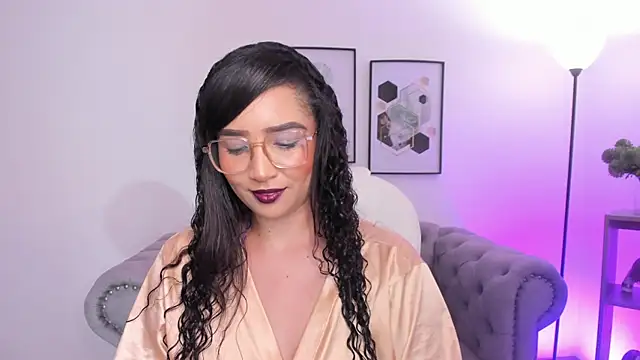 Sharon breezee online show from 11/16/25, 03:55