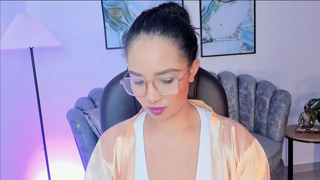 Sharon breezee online show from 10/26/25, 10:32