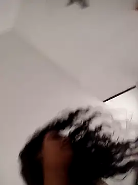 Amber-Sweett online show from 10/28/25, 12:59