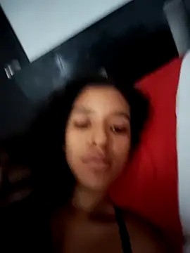 Amber-Sweett online show from 10/25/25, 11:53