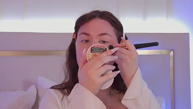 Snapshot of MeganStrain chatting on 02/28/26, 03:17 MeganStrain online show from 02/28/26, 03:17