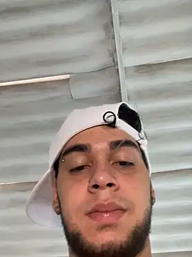 enzo vittale03  online show from 09/21/25, 03:39