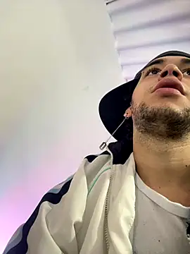 enzo vittale03  online show from 01/06/26, 03:16