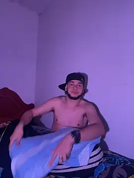 enzo vittale03  online show from 02/15/26, 05:08