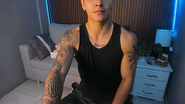 Leo santoro online show from 09/11/25, 01:11