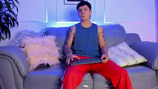 Leo santoro online show from 03/01/26, 03:01