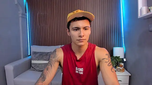 Leo santoro online show from 09/24/25, 03:40