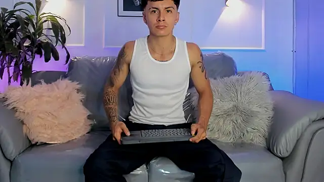 Leo santoro online show from 03/09/26, 02:09