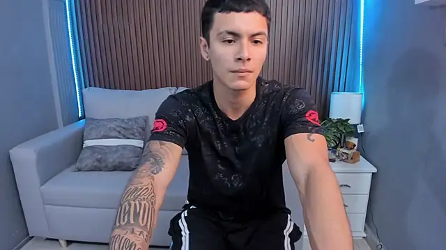 Leo santoro online show from 09/20/25, 02:33