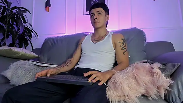 Leo santoro online show from 02/23/26, 02:06