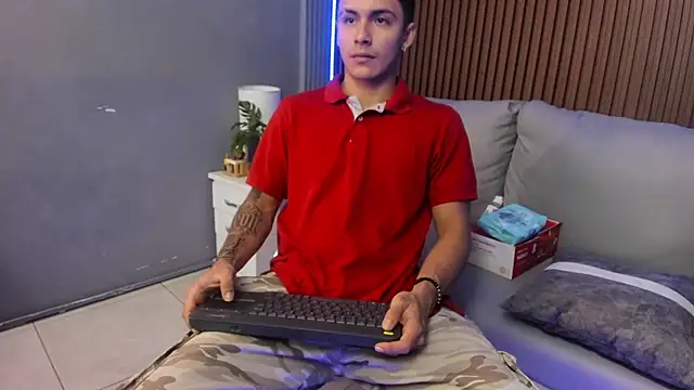 Leo santoro online show from 10/06/25, 01:23