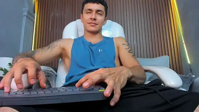 Leo santoro online show from 11/05/25, 03:48