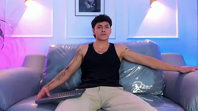 Leo santoro online show from 03/25/26, 02:16