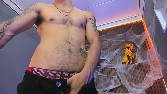 Leo santoro online show from 10/12/25, 03:02