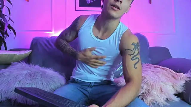 Leo santoro online show from 02/21/26, 03:03