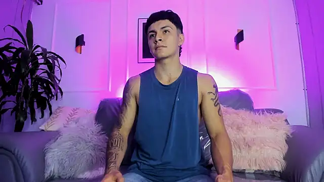 Leo santoro online show from 02/16/26, 01:54