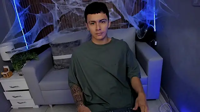 Leo santoro online show from 10/09/25, 01:11