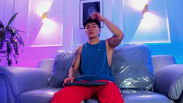 Leo santoro online show from 03/24/26, 12:16