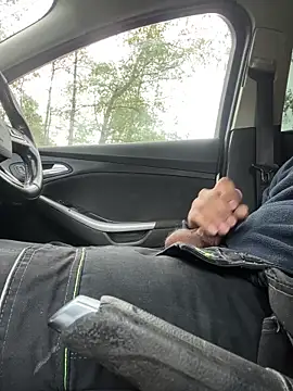 Snapshot of your_bi_slave chatting on 09/09/25, 01:31 your bi slave online show from 09/09/25, 01:31