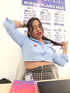 PAULA20- online show from 11/11/25, 02:12