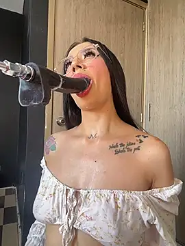 ValentinaBianchi online show from 02/05/26, 06:48