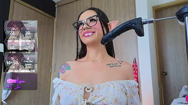 ValentinaBianchi online show from 10/30/25, 07:33