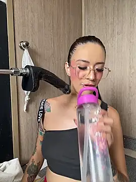 ValentinaBianchi online show from 02/14/26, 07:14