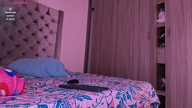 dreamsussi online show from 03/14/26, 09:43