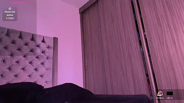 dreamsussi online show from 03/19/26, 08:09