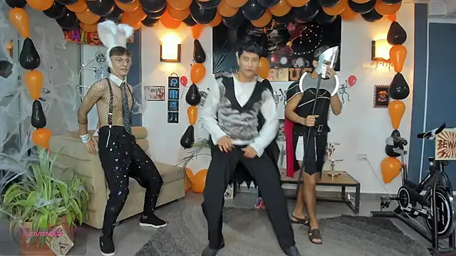 Bisexlifehot   online show from 10/29/25, 11:25