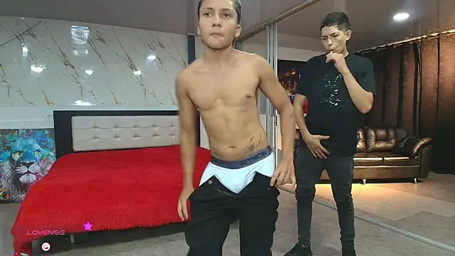 Bisexlifehot   online show from 05/08/26, 10:57
