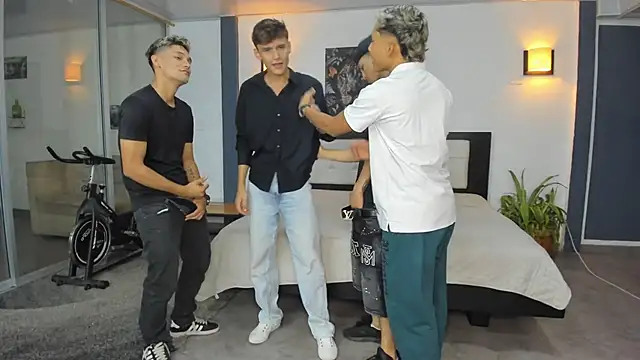 Bisexlifehot   online show from 11/07/25, 11:08