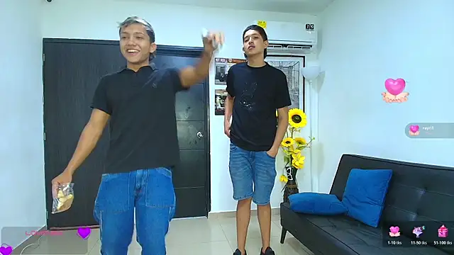 Bisexlifehot   online show from 04/08/26, 11:17