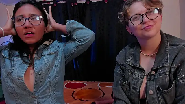 CrazyCakes  online show from 10/02/25, 02:04