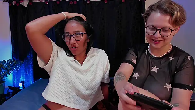 CrazyCakes  online show from 10/03/25, 05:42